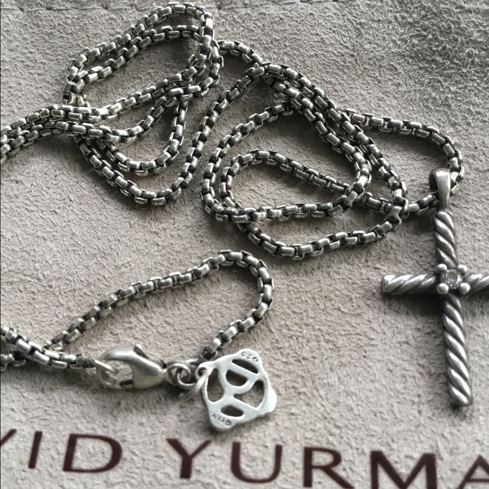 David Yurman Diamond Cross Pendant and Chain EUC see photos - Picture 2 of 10